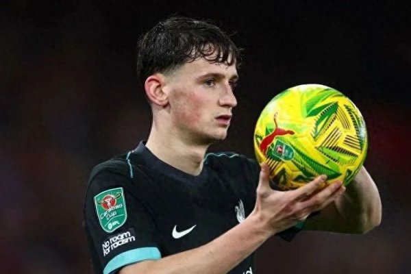 掌乐策略 总价1500万欧元! 利物浦官方: 22岁中场离队