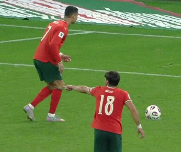 传金所配资 造点+主罚破门! C罗世预赛进39球: 率队2连胜, 有望第6次踢世界杯